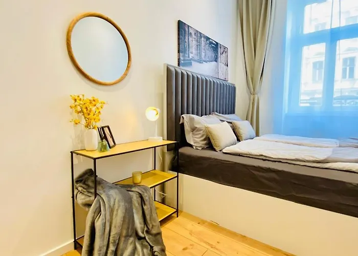 Apartment Ottakring Gem Shared 4br Retreat Breathtaking Views