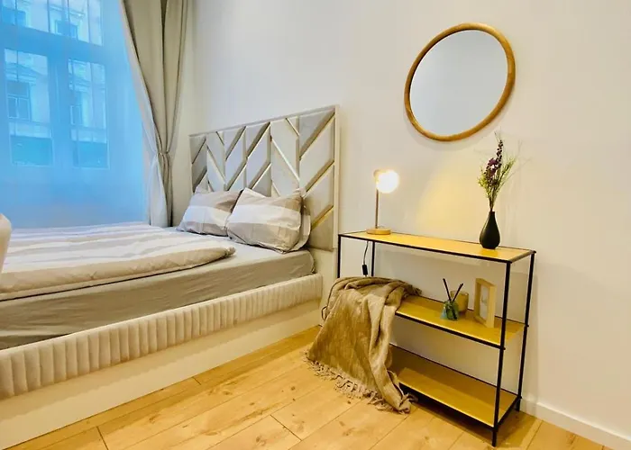 Ottakring Gem Shared 4br Retreat Breathtaking Views * Vienna