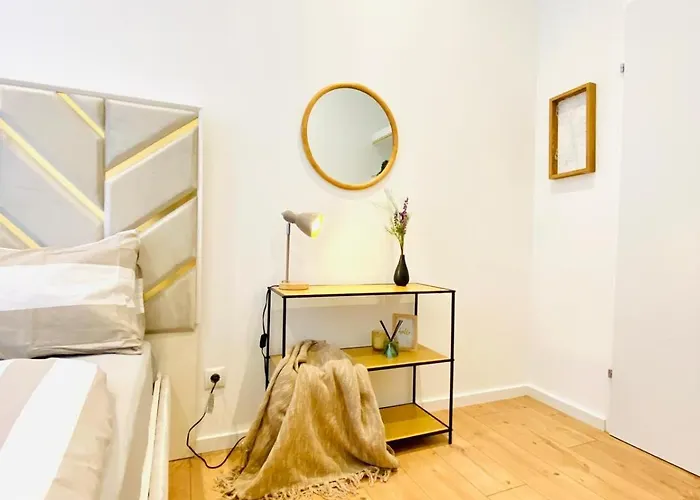 Ottakring Gem Shared 4br Retreat Breathtaking Views * Vienna