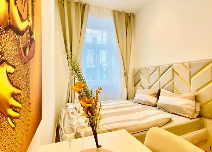 Apartment Ottakring Gem Shared 4br Retreat Breathtaking Views *