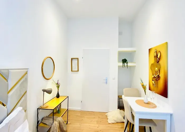 Ottakring Gem Shared 4br Retreat Breathtaking Views Apartment