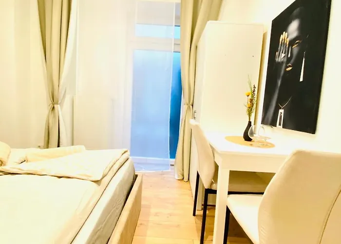 Apartment Ottakring Gem Shared 4br Retreat Breathtaking Views *